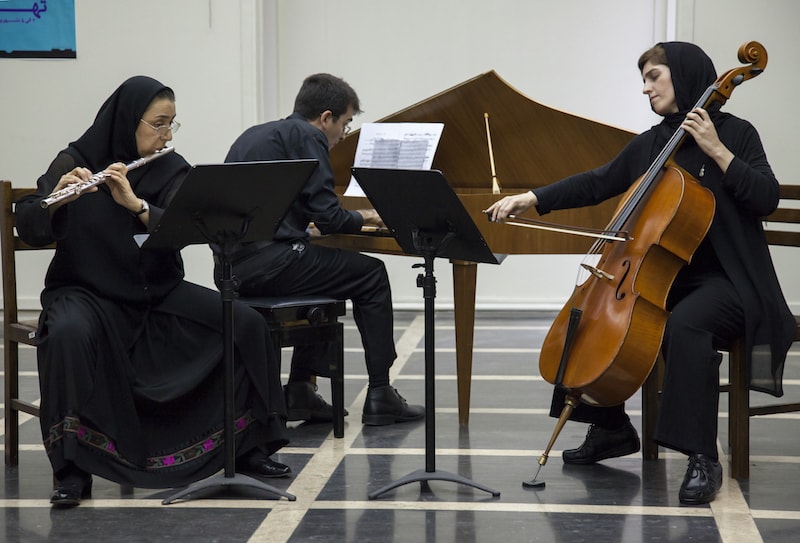 آذین موحد azin movahed iran flute society نگارخانه دانشگاه تهران پردیس هنر های زیبا